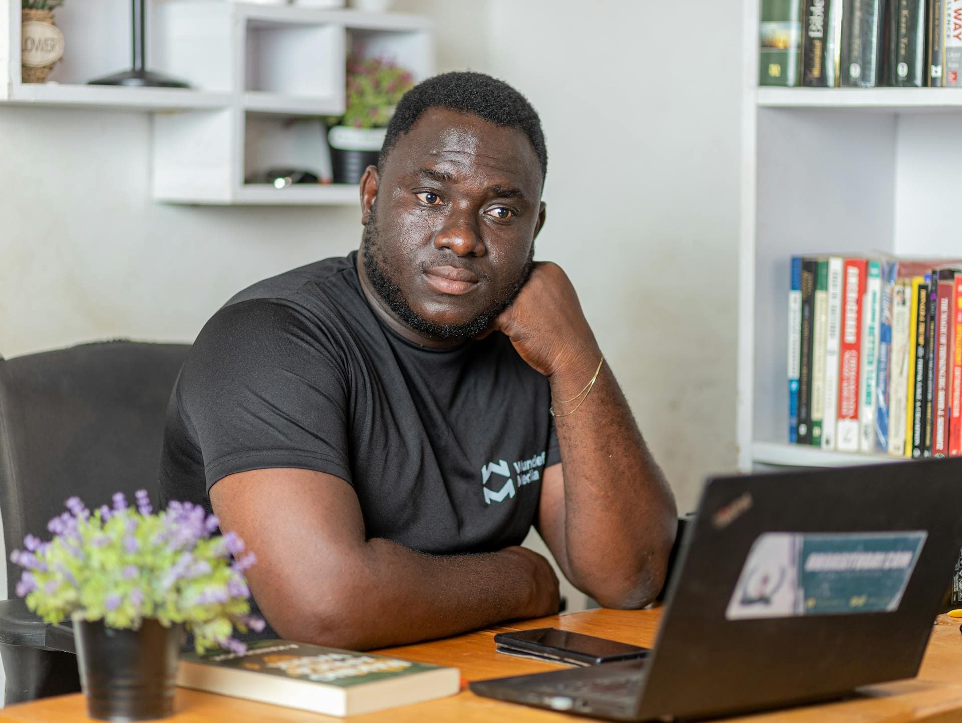 Il a envoyé 40 000 dollars en Haïti pour ouvrir un business. Deux ans plus tard, il ne sait toujours pas combien il gagne par jour.